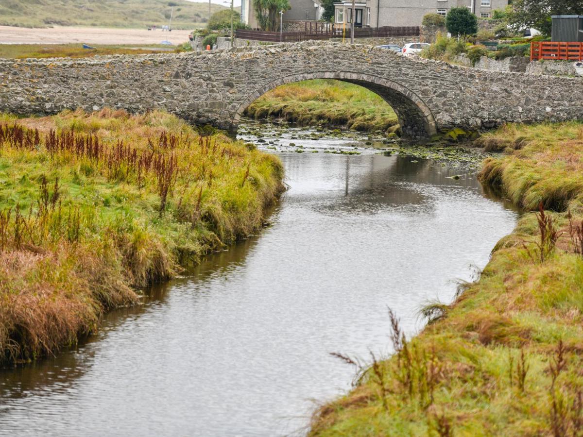 Plas Bach Aberffraw Exterior photo