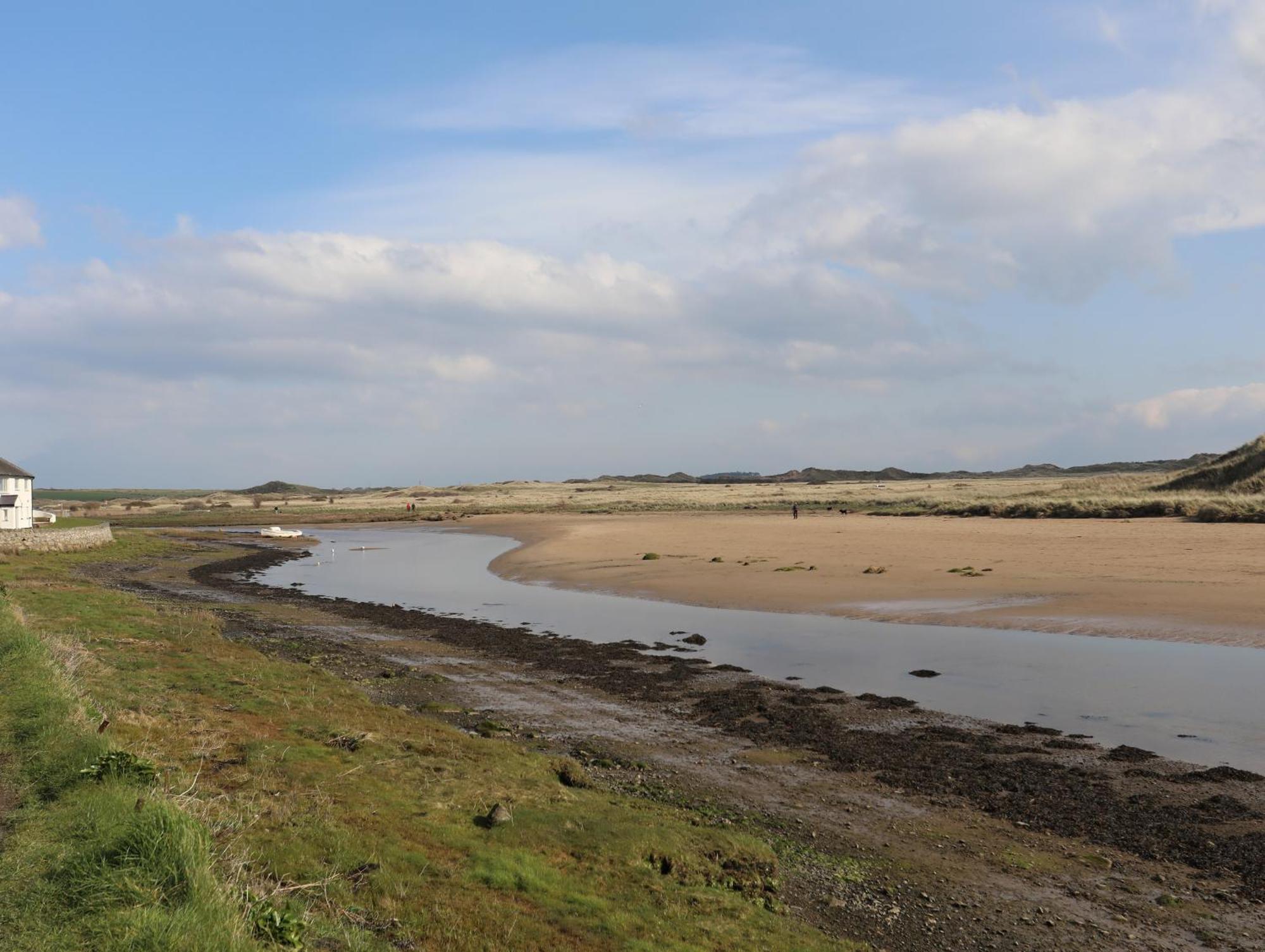 Plas Bach Aberffraw Exterior photo